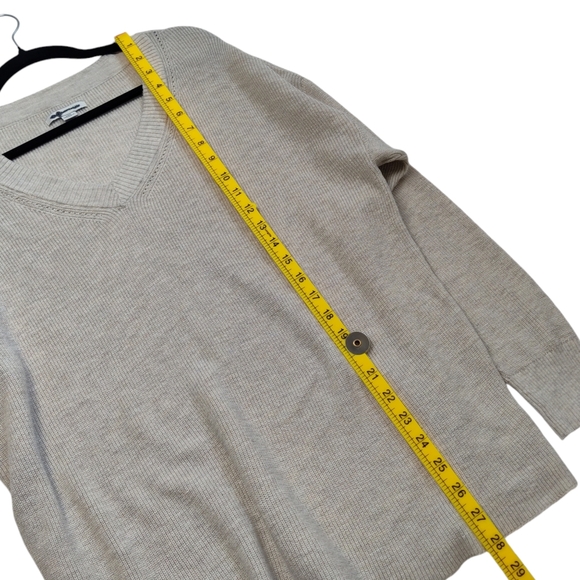American‎ Eagle Knit Sweater V-Neck Relaxed Fit Ribbed Beige Size Large Cotton - Picture 10 of 12